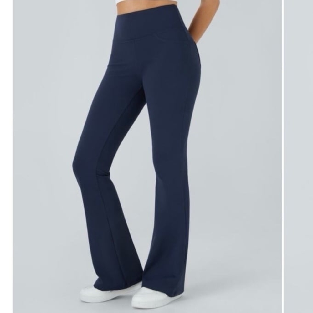 HALARA Large Navy Deep Blue Bootcut Flare Pants Booty Pop Comfy Yoga